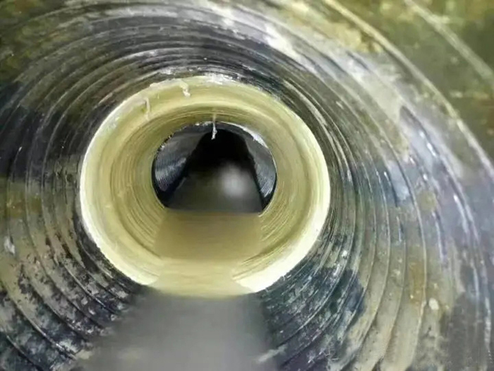 洞口内衬修复法通常适用于哪些类型的断面管道